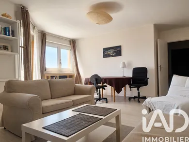 Apartment in Antony (92160)