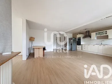 Apartment in Quincy-sous-Sénart (91480)