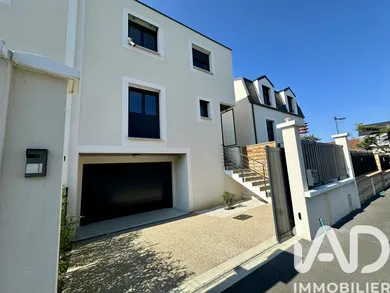 Maison à Chennevières-sur-Marne (94430)
