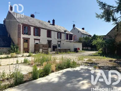 Commercial walls in Douchy (45220)
