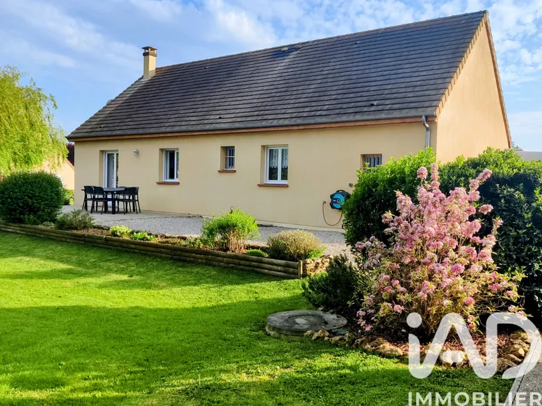 Maison 5 pièces 101 m² · à Mézidon Vallée d'Auge · 101 m² · 256 000 €