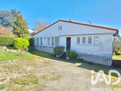 Maison à Civray (86400)