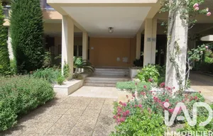 Apartment in Sainte-Foy-lès-Lyon (69110)