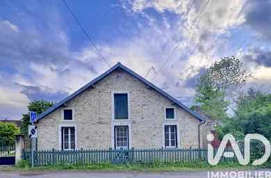 Maison traditionnelle à Voutenay-sur-Cure (89270)