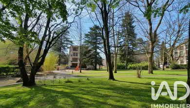 Apartment in Écouen (95440)