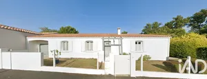 Traditional house in Périgny (17180)