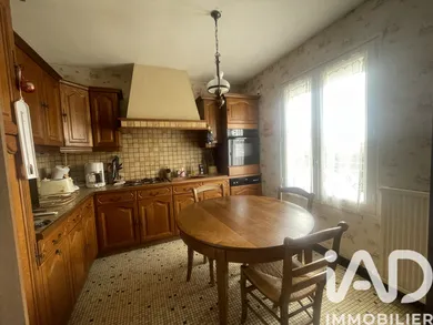House in Saint-Cyr-sur-Loire (37540)