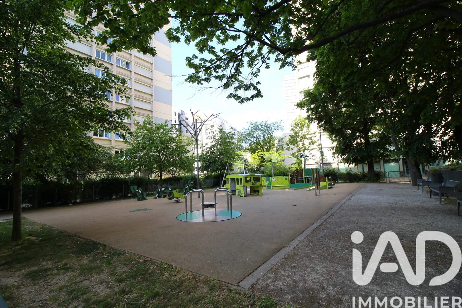 Vente appartement à Colombes (92700) : appartement 5 pièces 95 m² - 2009171 — 2