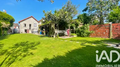 Maison traditionnelle à Montfermeil (93370)