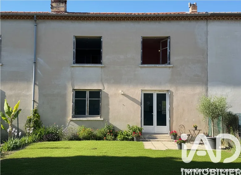 Maison 5 pièces 123 m² · à Carpentras · 123 m² · 180 000 €