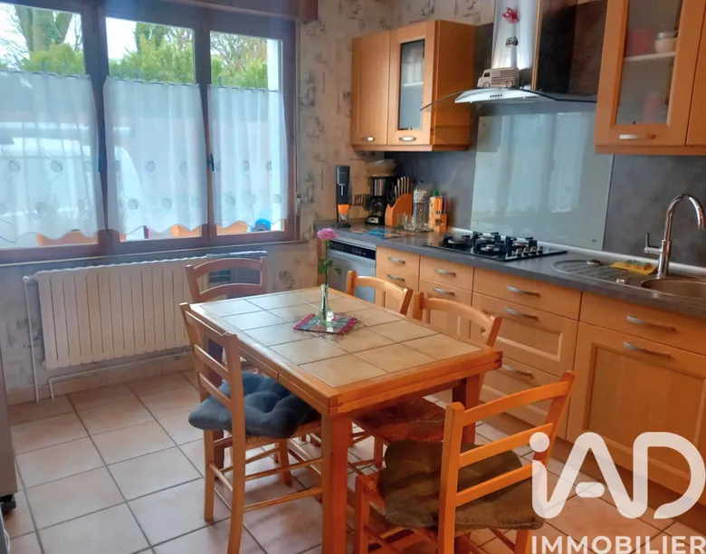 Maison 6 pièces 108 m² · à Artres · 108 m² · 188 000 €