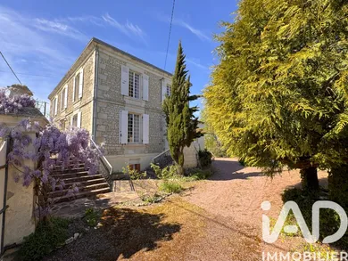 Maison à Les Velluire-sur-Vendée (85770)