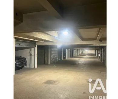 Garage in Avignon (84000)