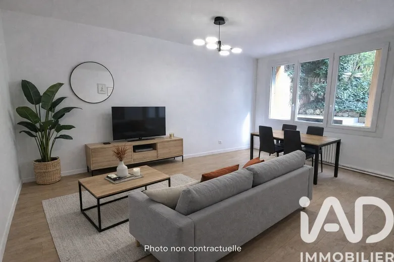 Appartement 2 pièces 54 m² · à Chartres · 53,5 m² · 125 000 €