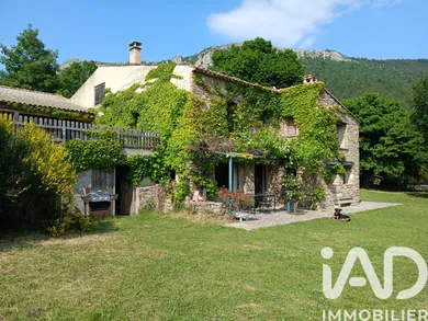 House in LA ROCHE-SUR-LE-BUIS (26170)