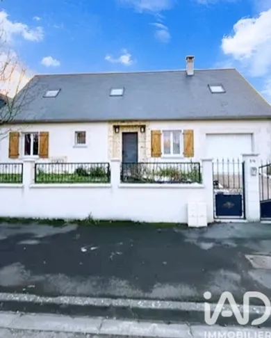 Maison traditionnelle à Épeigné-sur-Dême (37370)