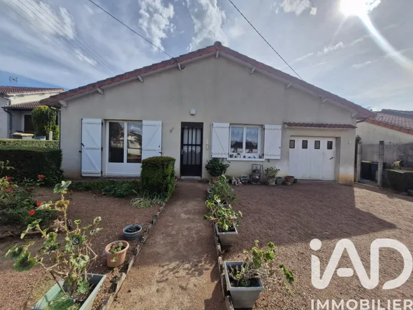 Vente maison à Thouars (79100) : maison 4 pièces 87 m² — 8