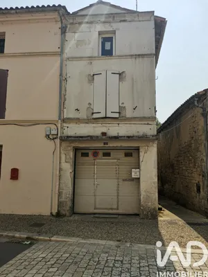 Maison de ville à Pons (17800)