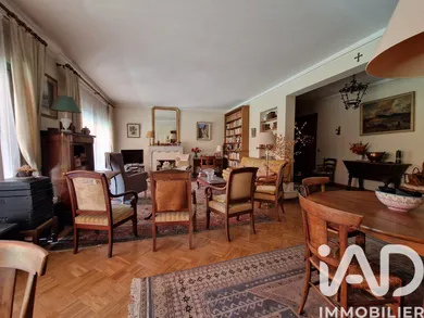 Appartement à Aix-en-Provence (13100)
