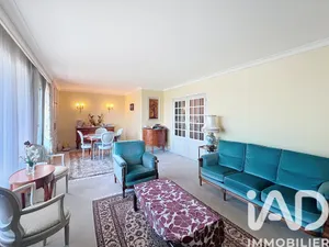 Apartment in Le Bourget (93350)