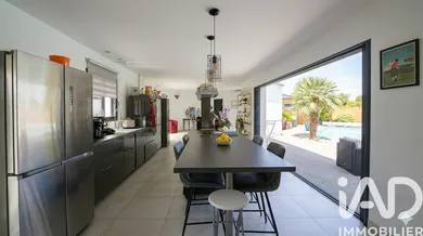 Maison d'architecte à Germond-Rouvre (79220)