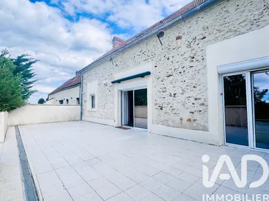 Maison à Montfort-l'Amaury (78490)