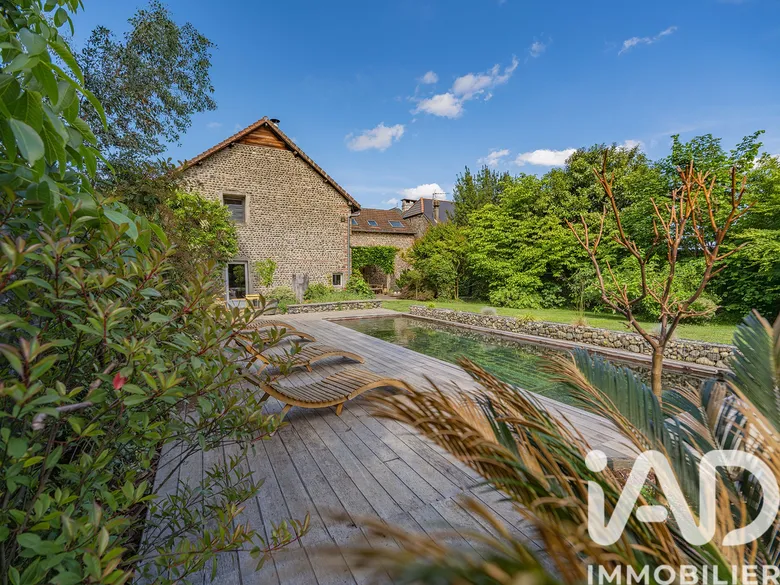 Maison 11 pièces 300 m² · à Lescar · 300 m² · 728 000 €