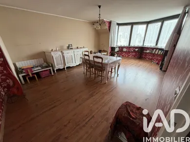 Apartment in Montereau-Fault-Yonne (77130)