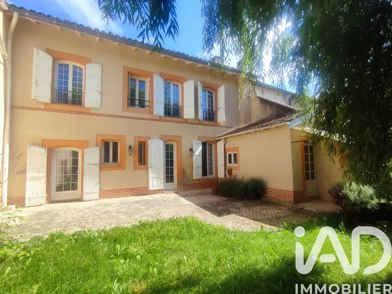 Maison 7 pièces 188 m² · à Moissac · 188 m² · 228 900 €