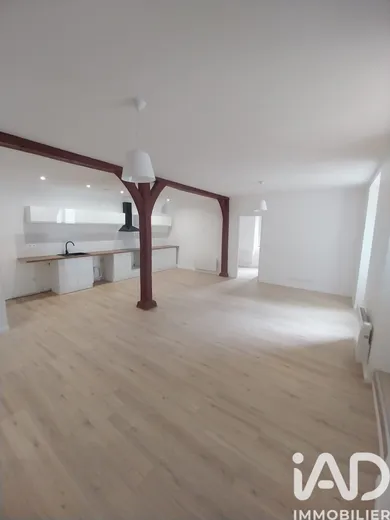 Apartment in Le Mée-sur-Seine (77350)