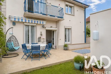 House in Poissy (78300)