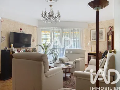 Apartment in Menton (06500)