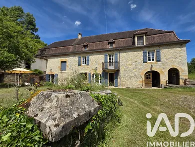 Maison traditionnelle à Saint-Céré (46400)