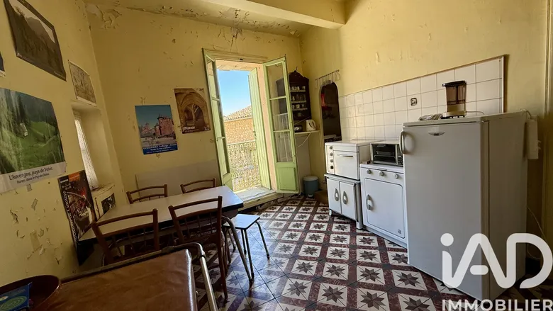 Maison 9 pièces 174 m² · à Aspiran · 174 m² · 152 000 €