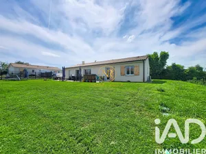 House in Baigneaux (33760)