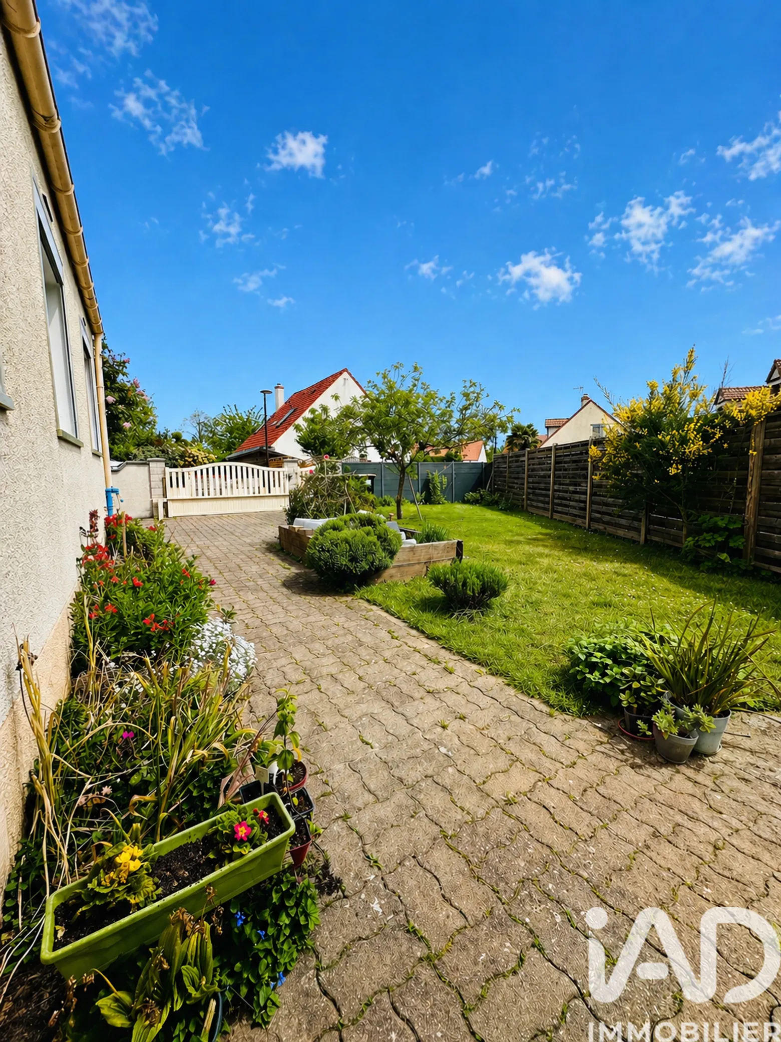 Vente maison à Fleury-les-Aubrais (45400) : maison 5 pièces 90 m² - 2009666 — 2