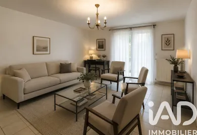 Appartement à Saint-Cyr-sur-Loire (37540)