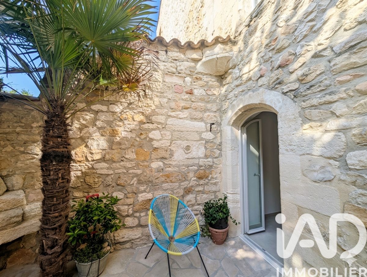 maison à Aramon