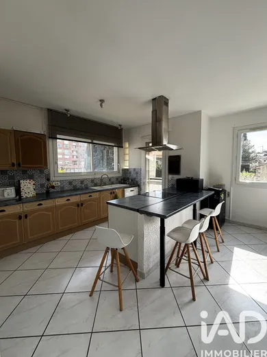 Townhouse in Salon-de-Provence (13300)