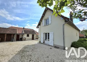 Maison à Charmont-sous-Barbuise (10150)