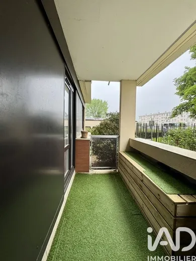 Apartment in Le Plessis-Bouchard (95130)