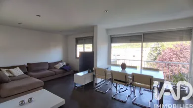 Apartment in Oyonnax (01100)