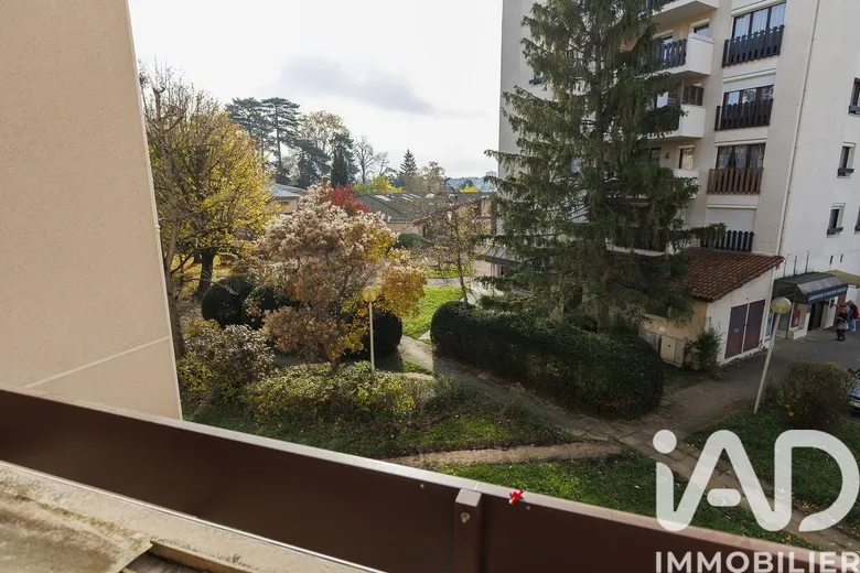 Appartement 5 pièces 113 m² · à Lyon · 113 m² · 330 000 €