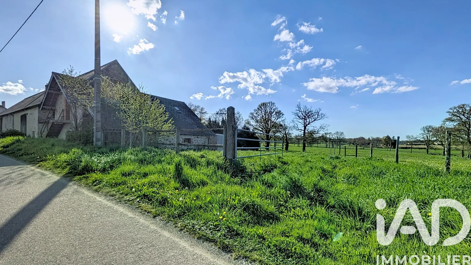Vente maison à Montel-de-Gelat (63380) : maison de campagne 4 pièces 104 m² - 2019235