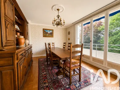 Apartment in Noisy-le-Grand (93160)