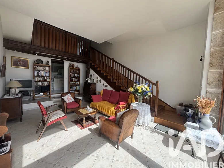 Vente maison à Mennouveaux (52240) : maison de village 5 pièces 166 m² - 2020898 — 4