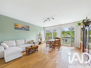 Apartment in Marly-le-Roi (78160)