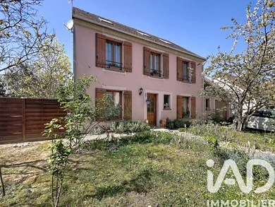 House in Vulaines-sur-Seine (77870)