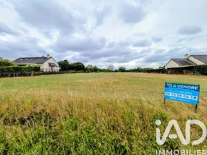 Building plot in Beaufort-en-Anjou (49250)
