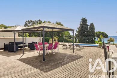 Immeuble à Le Lavandou (83980)
